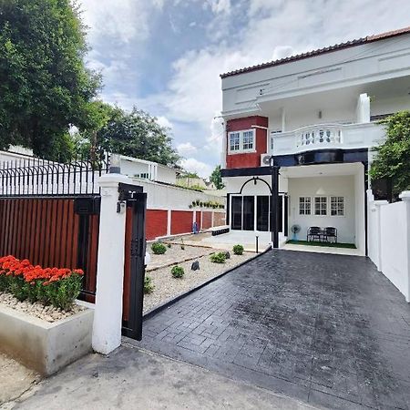 Villa Boxsoon Nimman 2 # 4Beds 3Baths Chiang Mai Exterior foto